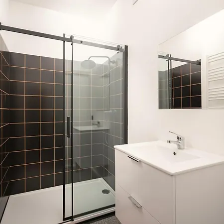 Apartment Two-bedroom In The Heart Of Antwerp